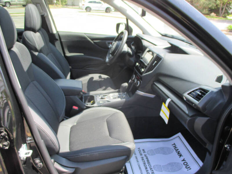 2023 Subaru Forester Premium