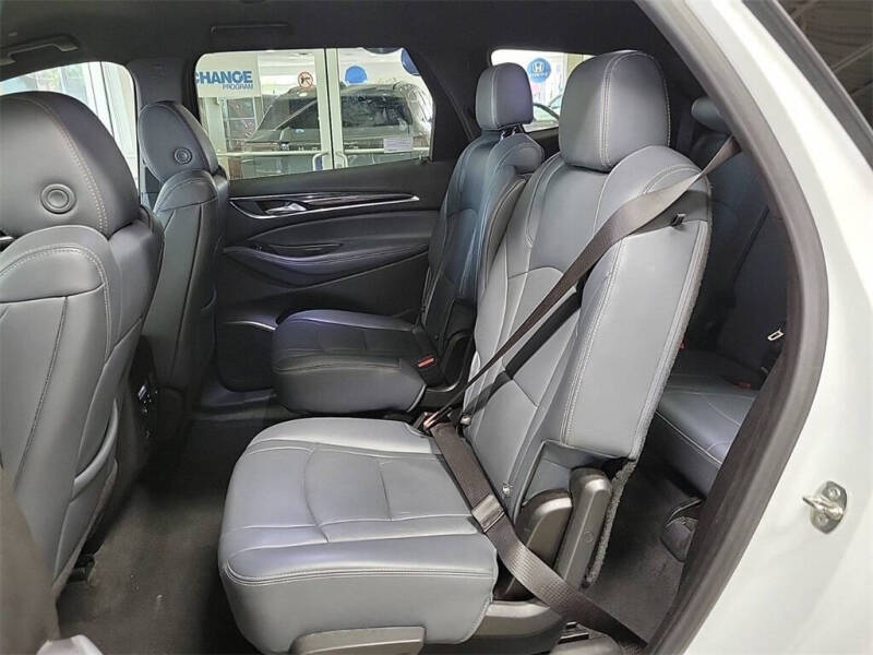 2022 Buick Enclave Premium