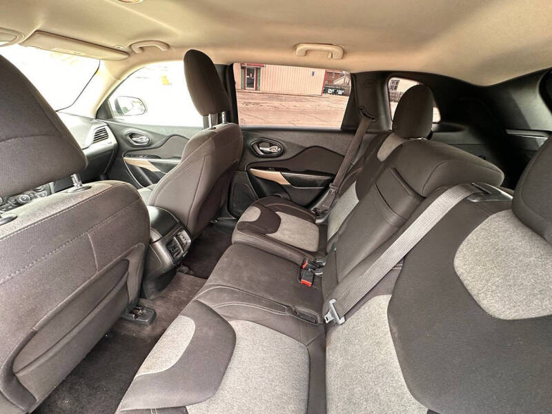2018 Jeep Cherokee Latitude