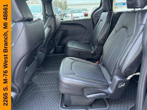 2026 Chrysler Voyager LX