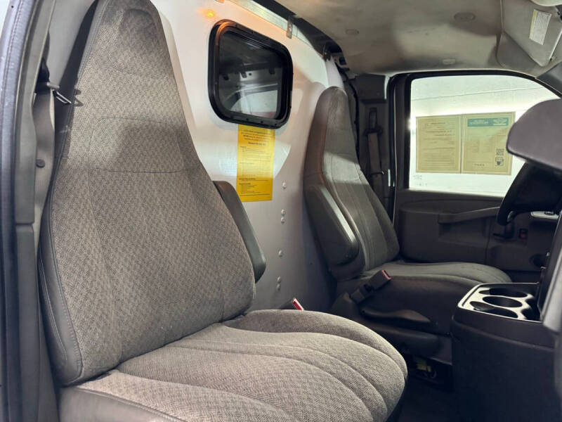2018 Chevrolet Express 2500