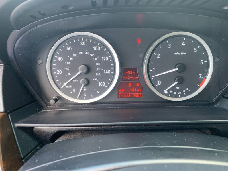 2006 BMW 5 Series 525xi