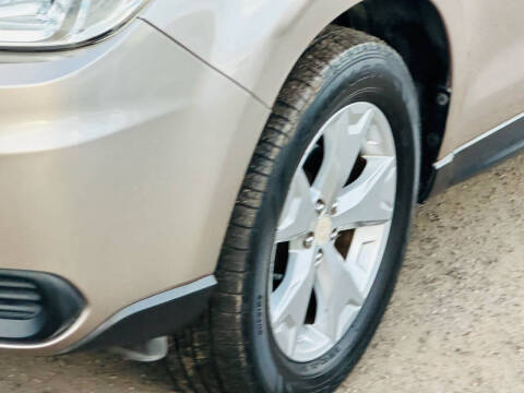 2015 Subaru Forester 2.5i