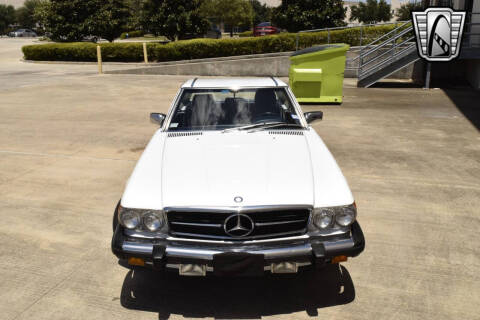 1987 Mercedes-Benz 560-Class 560 SL