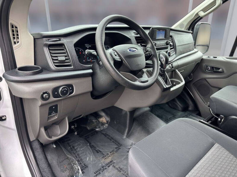 2025 Ford Transit