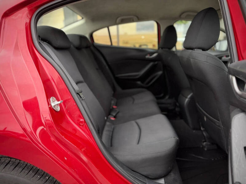 2015 Mazda MAZDA3 i SV