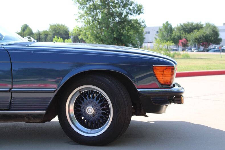 1985 Mercedes-Benz 500-Class
