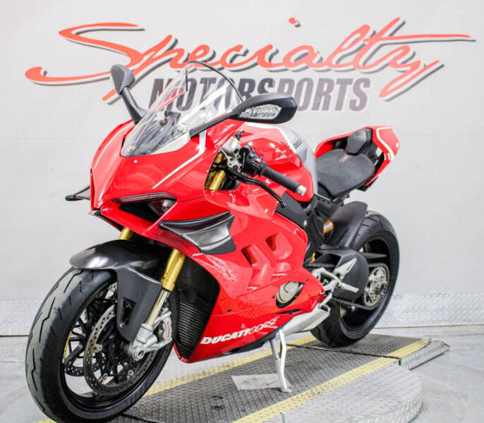 2020 Ducati Panigale V4 R
