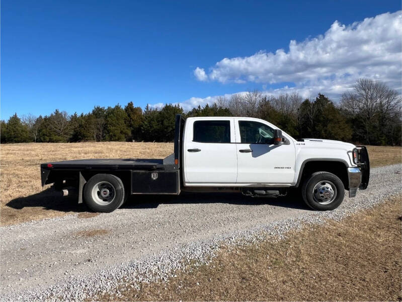 2017 GMC Sierra 3500HD CC