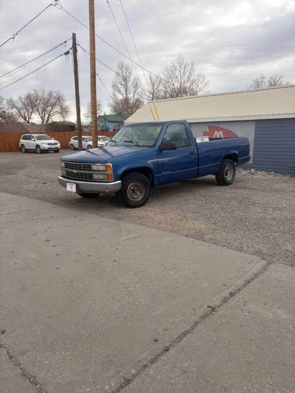 1997 GMC Sierra SL photo 2