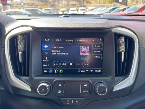 2024 GMC Terrain SLT