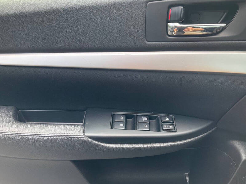 2013 Subaru Outback 2.5i