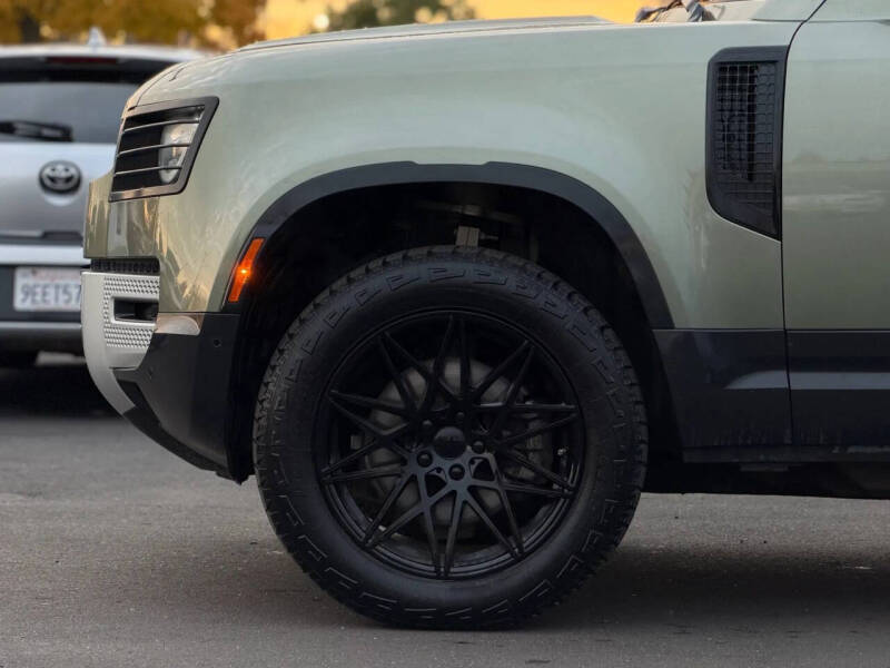 2021 Land Rover Defender 110 S