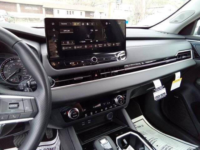 2026 Mitsubishi Outlander ES