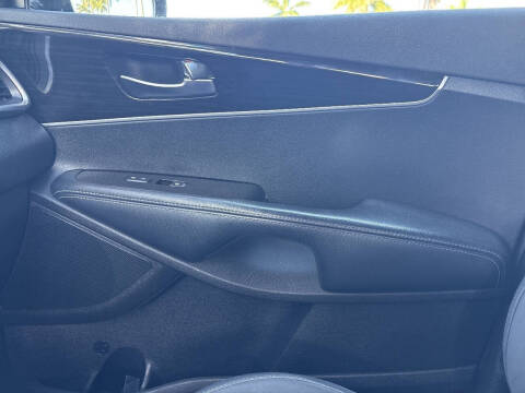 2019 Kia Sorento L