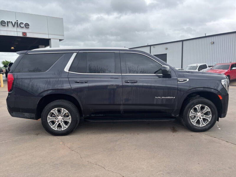 2024 GMC Yukon SLE