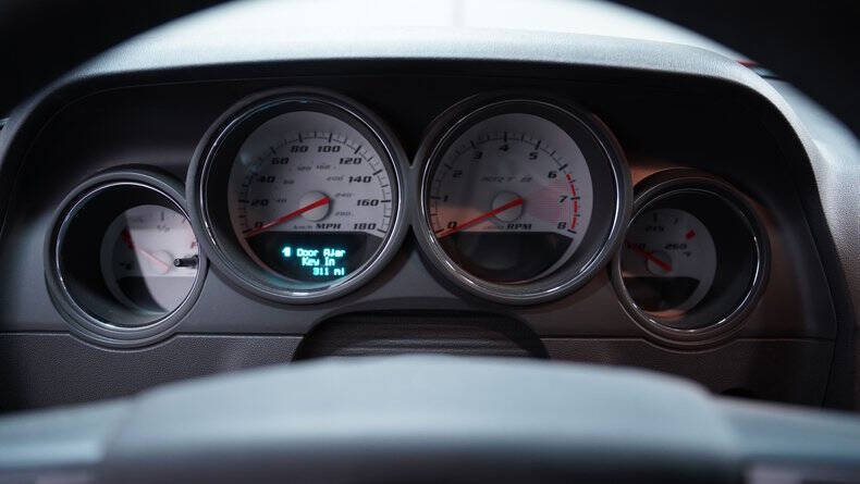 2008 Dodge Challenger SRT8