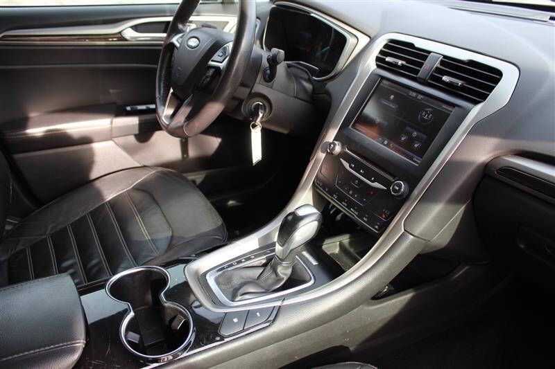 2014 Ford Fusion Energi SE