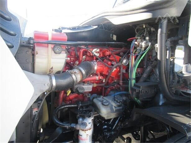 2016 Freightliner Cascadia