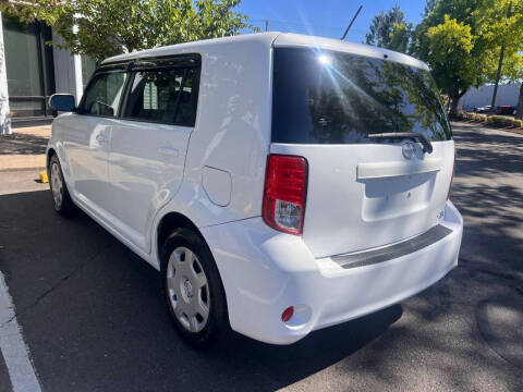 2013 Scion xB