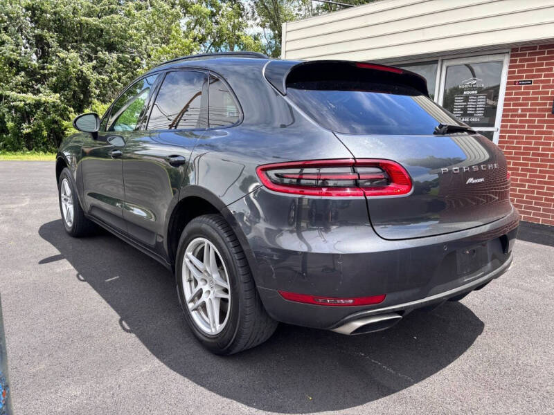 2017 Porsche Macan