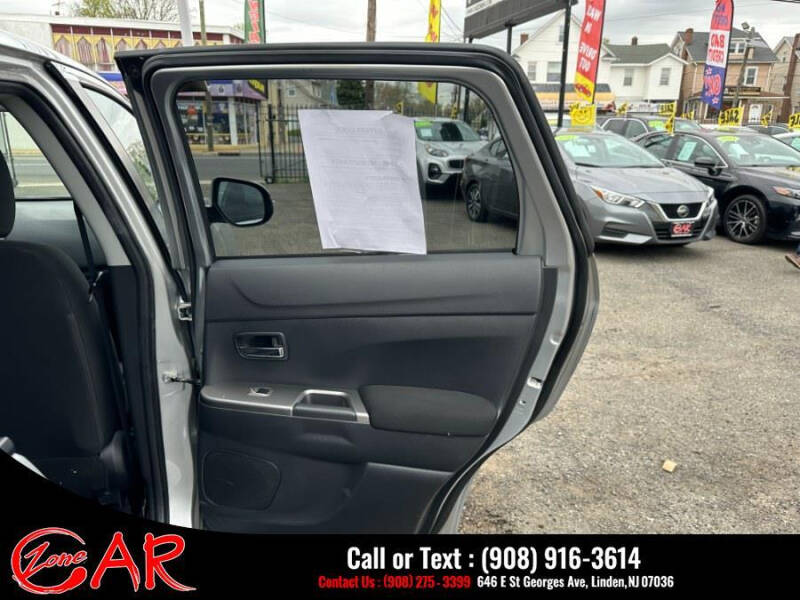 2020 Mitsubishi Outlander Sport SE