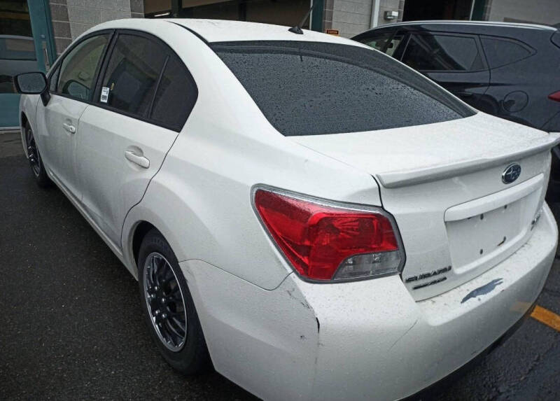2016 Subaru Impreza 2.0i
