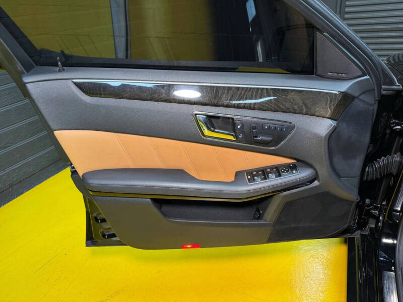 2010 Mercedes-Benz E-Class