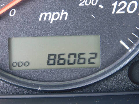 2004 Mazda MPV LX