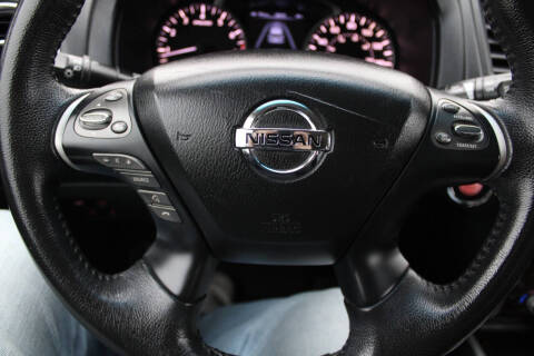 2013 Nissan Pathfinder SL