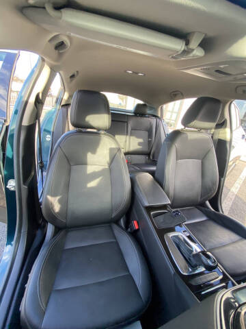 2018 Buick Regal Sportback Essence