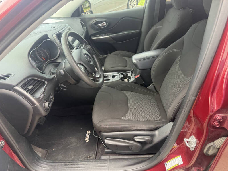 2019 Jeep Cherokee Latitude