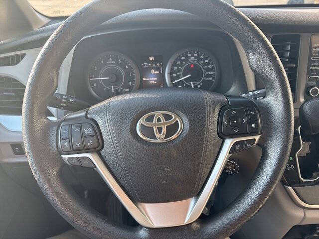 2020 Toyota Sienna L 7-Passenger