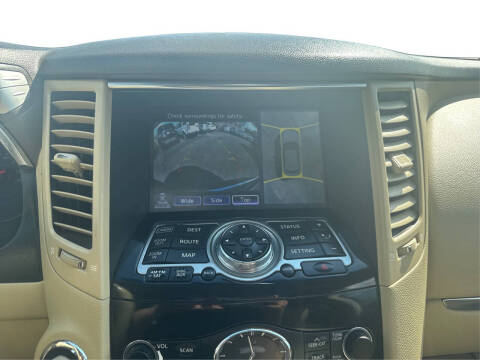 2010 Infiniti FX35