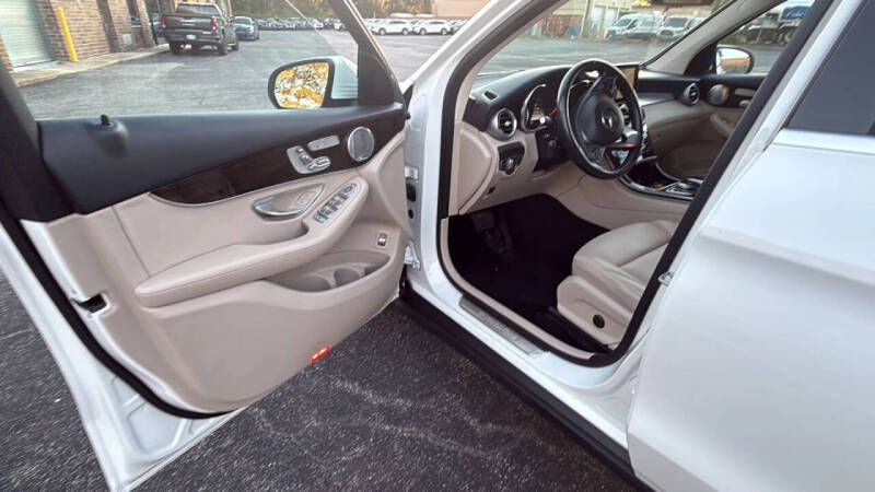 2018 Mercedes-Benz GLC GLC 300 4MATIC