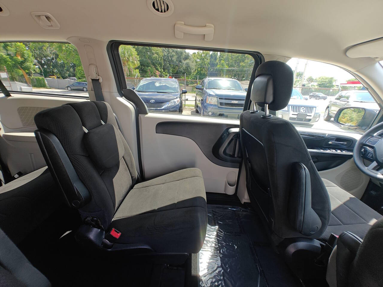 2012 Dodge Grand Caravan for sale at EZ MOTOR ORLANDO in Orlando, FL