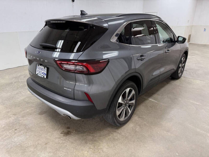 2023 Ford Escape Platinum