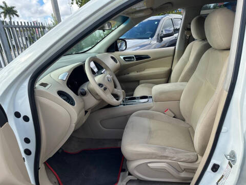 2014 Nissan Pathfinder S