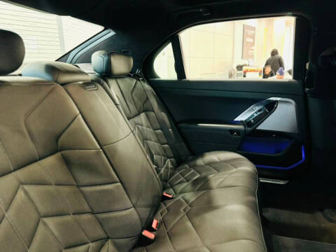 2023 BMW 7 Series 760i xDrive