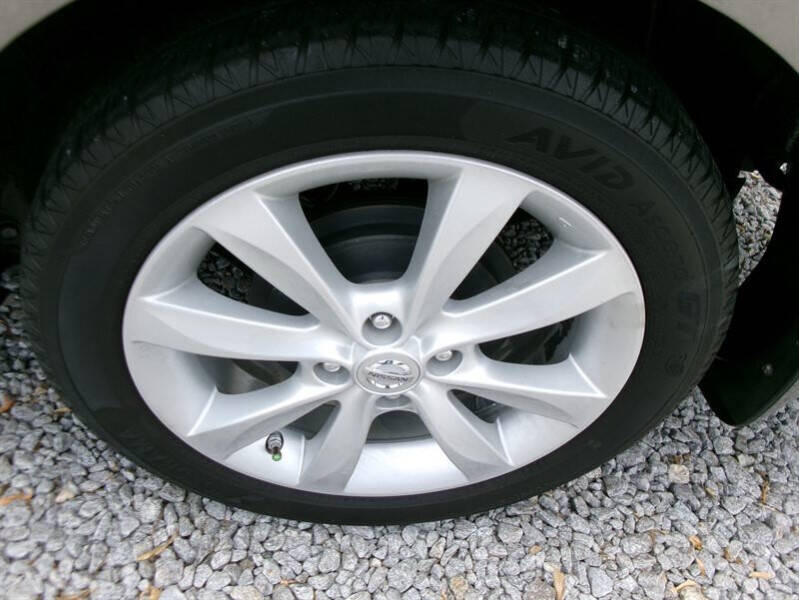 2016 Nissan Versa