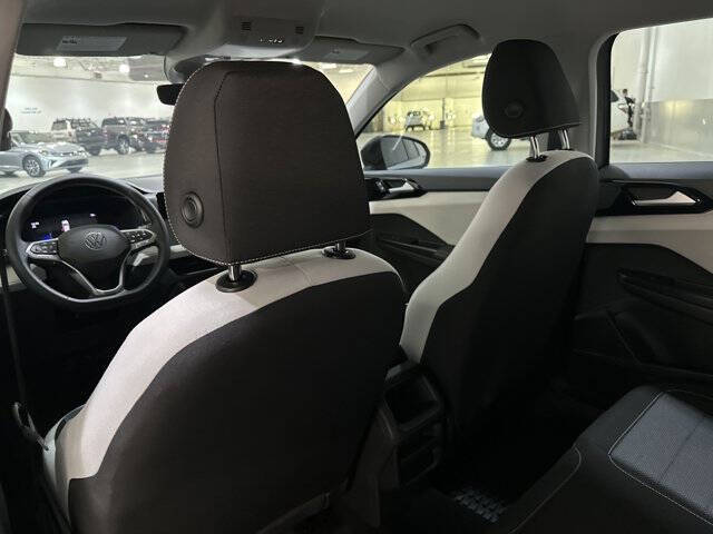 2025 Volkswagen Taos S