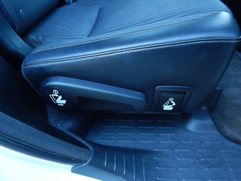 2015 Toyota Highlander LE