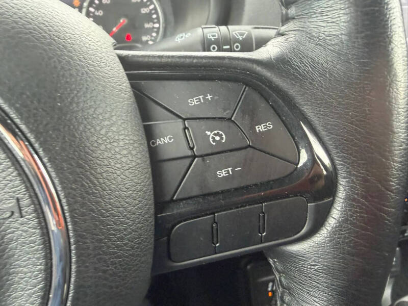 2022 Jeep Renegade Altitude