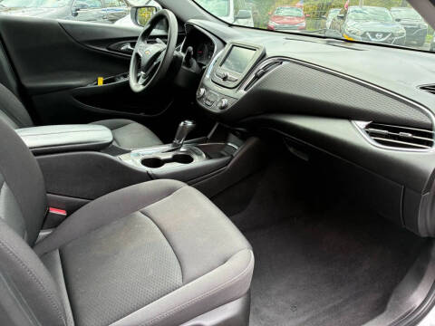 2017 Chevrolet Malibu LT