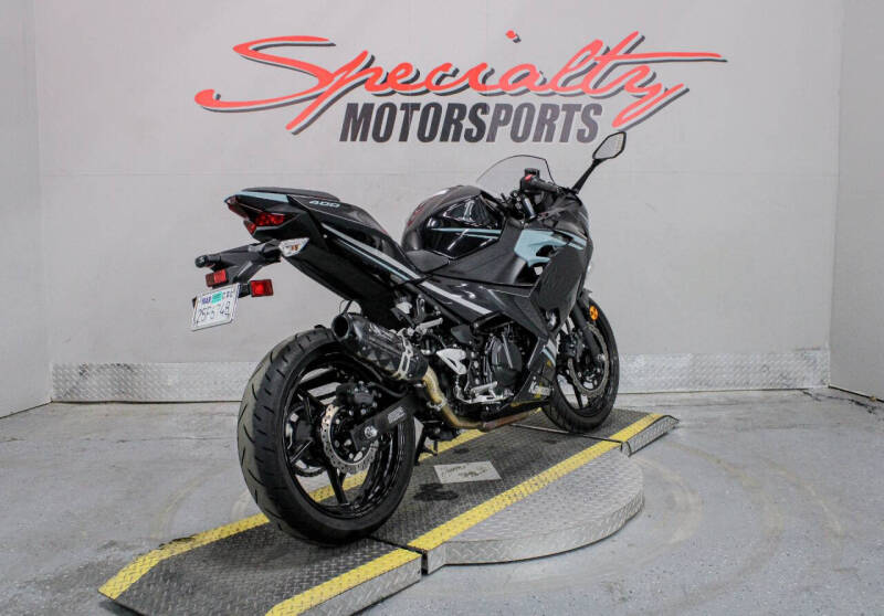 2020 Kawasaki Ninja 400