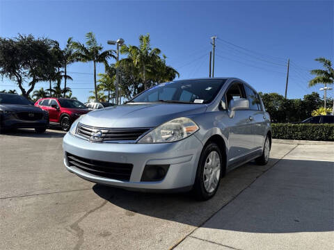 2011 Nissan Versa 1.8 S