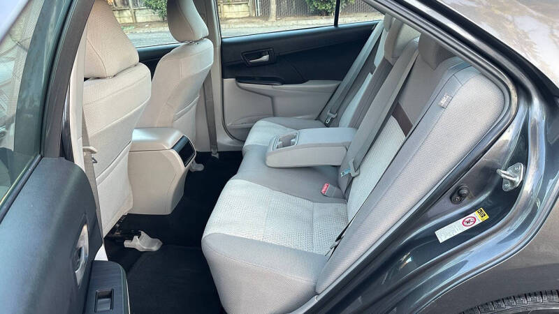 2013 Toyota Camry LE