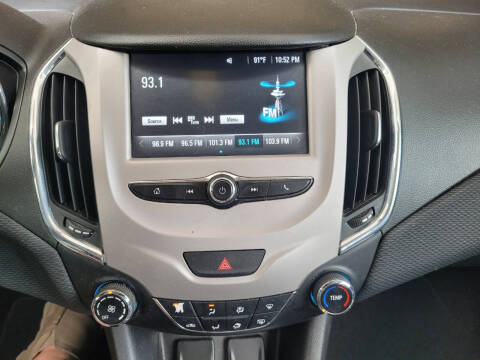 2018 Chevrolet Cruze LS Auto
