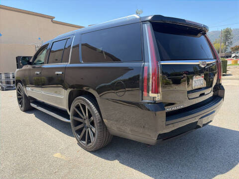 2020 Cadillac Escalade ESV Luxury