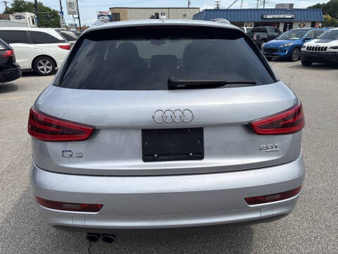 2015 Audi Q3 2.0T quattro Premium Plus